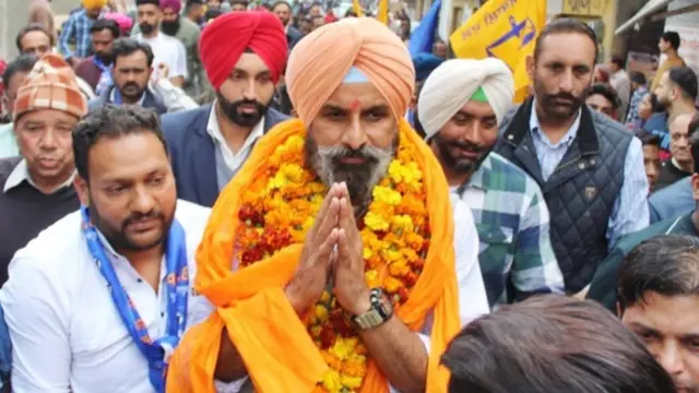 ਬਿਕਰਮ ਸਿੰਘ ਮਜੀਠੀਆ ਜੋ ਇਸ ਵੇਲੇ ਪਟਿਆਲਾ ਦੀ ਕੇਂਦਰੀ ਜੇਲ੍ਹ ਵਿਚ ਹਨ,