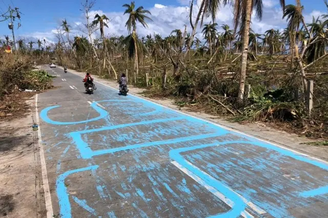 Badai Filipina