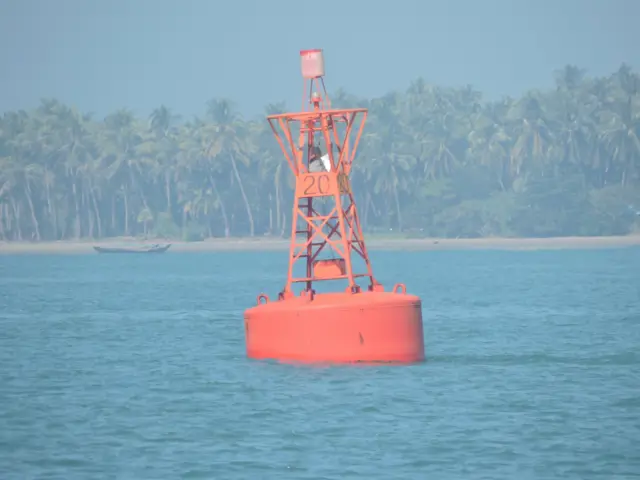 ငါးဖမ်းလုပ်ငန်းလုပ်ကိုင်သူတွေလည်း ရွှေ့ပြောင်းပေးရမှာစိုးရိမ်တယ်လို့ဆို