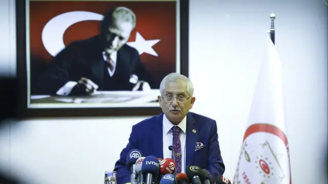 Yüksek Seçim Kurulu Başkanı Sadi Güven