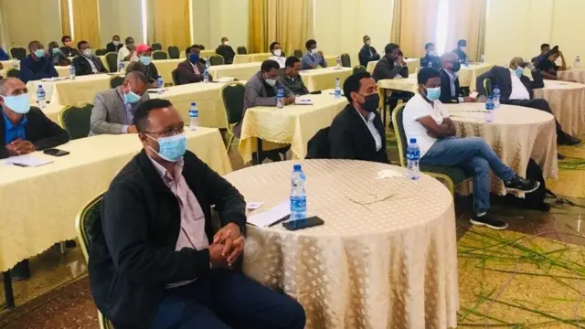 ክትዕ ውድባት ኣብ ንግዲ