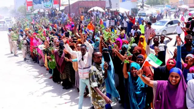 Shabkii soo dhaweynayay waftiga wadahaddalada Soomaaliland