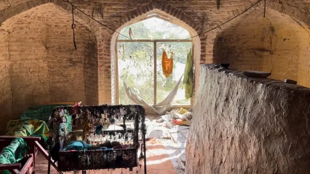 سات بی بیوں کی درگاہ