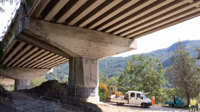 Опоры моста