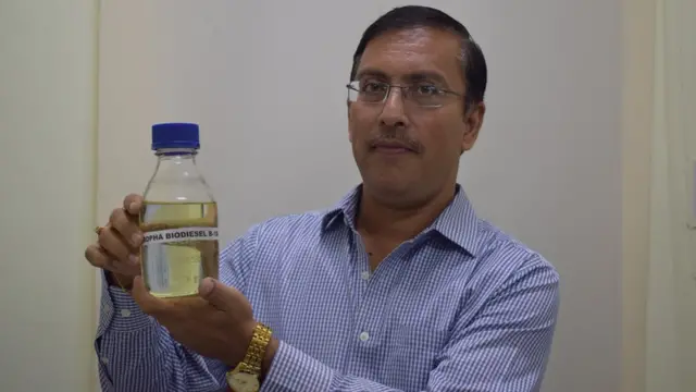 सुमित सरकार