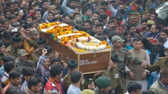 જવાનની અંતિમયાત્રા