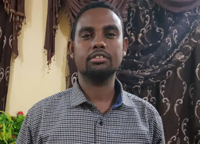 Guddoomiyaha warshadda soo saarta calafka