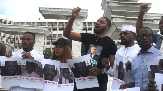 Awọn ọmọ ẹgbẹ Revolution now to n se iwọde