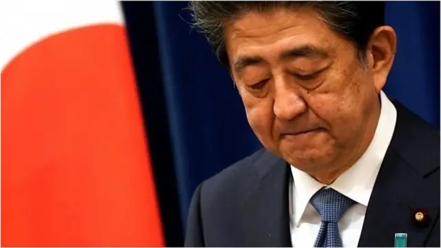 Abe aliwaomba msamaha raia wa Japan