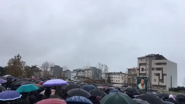 معترضان در بندر انزلی