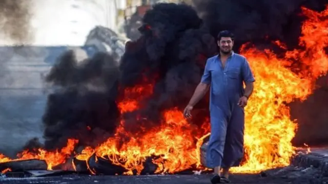 لاریونیانو د بصرې او بغداد ترمنځ غځېدلې لار هم تړلې وه