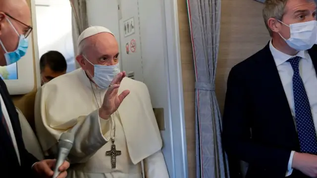 পোপ ফ্রান্সিস যুদ্ধ বিধ্বস্ত ইরাকে অবতরণ করছেন শুক্রবার ৫ই মার্চ ২০২১