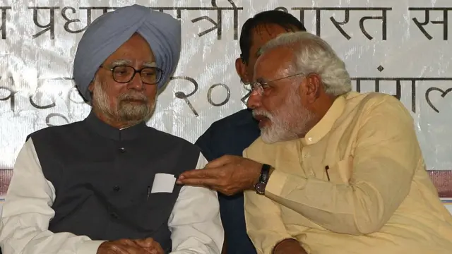 મનમોહન સિંહ અને નરેન્દ્ર મોદી