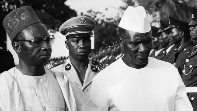Le Président de la Guinée, Ahmed Sékou Touré et son homologue gambien Sir Dawda Jawara