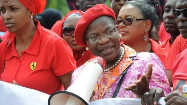 Ụmụnwaanyị na-agba mbọ maka ikike dịrị onye