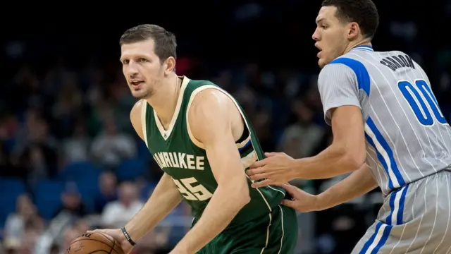 Mirza Teletović u dresu Milvoki Baksa