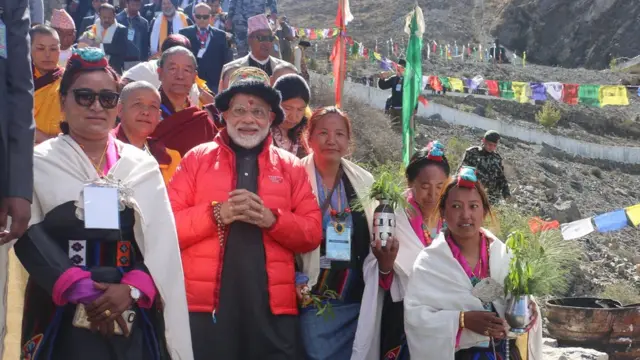 नरेन्द्र मोदी