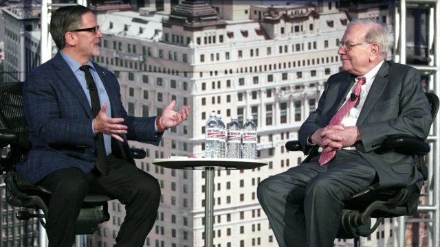 Gilbert entrevista a Warren Buffett.