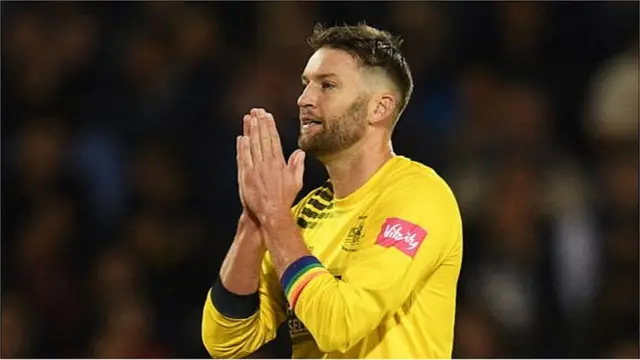 એન્ડ્રુ ટાય