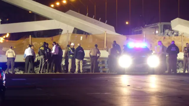 Awọn osisẹ adoola ẹmi nsisẹ lasalẹ