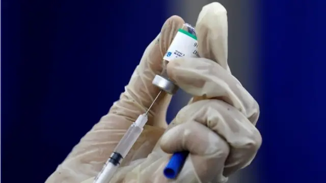 کورونا، ویکسین