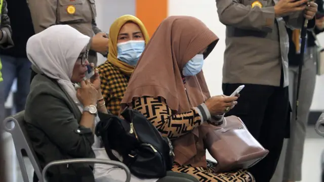 Keluarga penumbang pesawat Sriwijaya Air