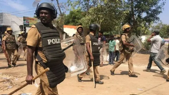 அலங்காநல்லூர் போராட்டத்தில் நடந்த வன்முறை