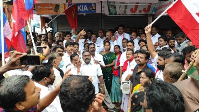 மதுரையில் நடந்த ஆர்ப்பாட்டம்.