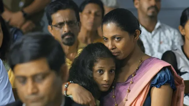 இலங்கை நடிகர் தர்ஷன் நடிக்கும் 'சுனாமி': சினிமா விமர்சனம்