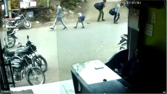 చిన్నారి రేప్