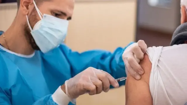 कोरोना, लस