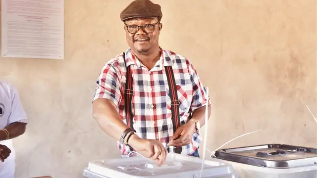 lISSU