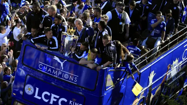 Niềm vui khi Leicester City vô địch Premier League năm 2016