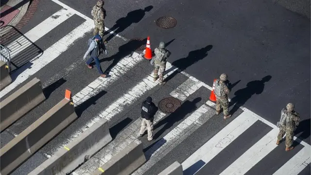 Напередодні інавгурації Байдена у Вашингтоні зявилися КПП