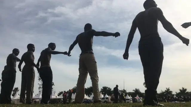 LDU, Uganda, polisi