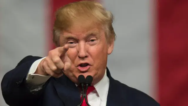 डोनल्ड ट्रंप