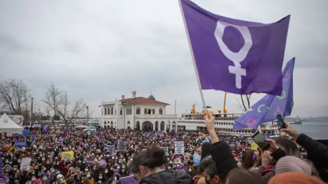 istanbul'da protestolar