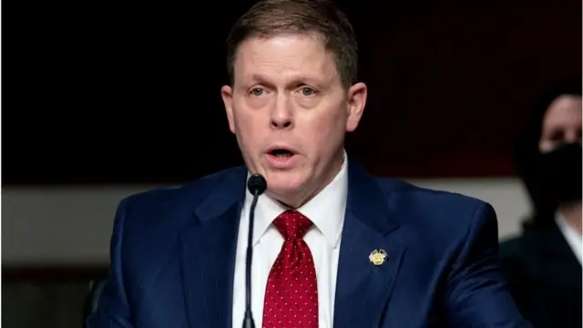 মিস্টার সান্ড ঘটনার পরপর পদত্যাগ করেছিলেন