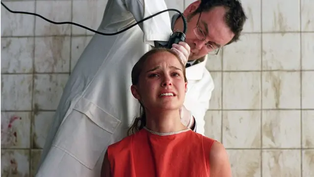 V означає вендета