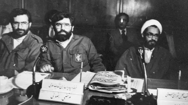 محمد منتظری (راست)، مرتضی رضایی (وسط) و کمال خرازی