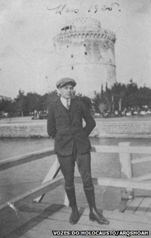 Isaac Menache, aos 18 anos,site de apostas grátis que de prêmiosfrente à Tour Blanche, fortaleza no portosite de apostas grátis que de prêmiosTessalônica, marçosite de apostas grátis que de prêmios1925