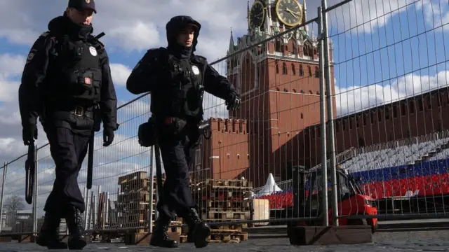 Полицейские у Кремля
