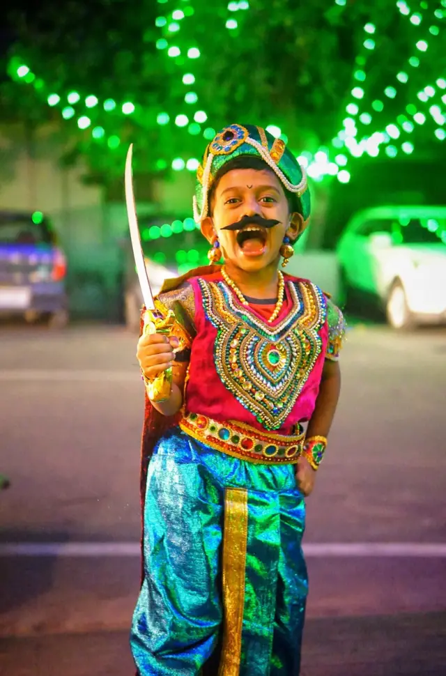 வீரபாண்டிய கட்டபொம்மன் - அருண் பாபு, கரூர்