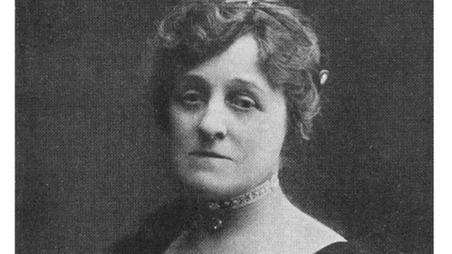 إديث وارتون