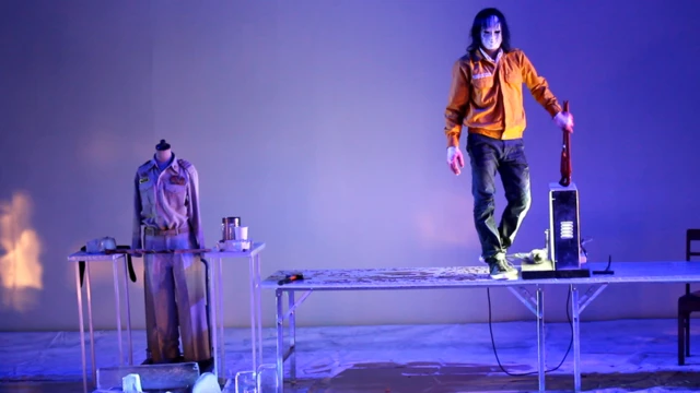 ธีรวัฒน์ใน "ภูเขาน้ำแข็ง"