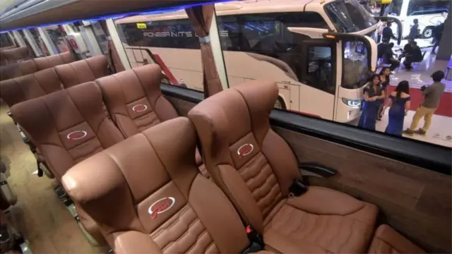 స్కానియా లగ్జరీ బస్