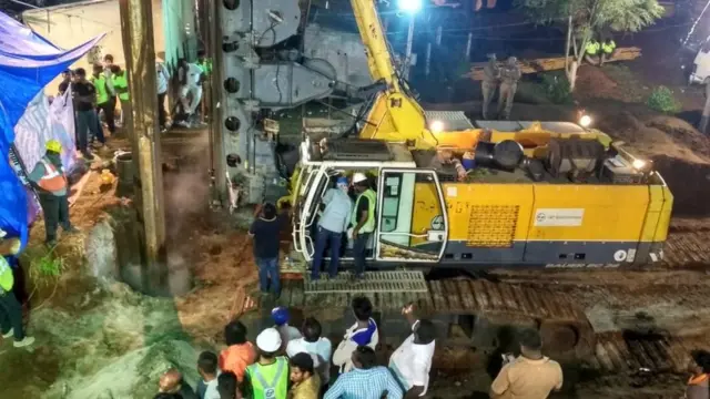 புதிதாக வரவழைக்கப்பட்ட ரிக் இயந்திரம்