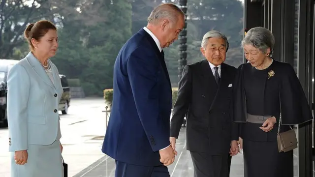 Татяна Каримова марҳум президент билан Японияга расмий сафарда, 2011 йил.