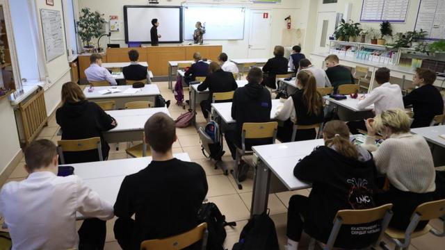 Класс в российской школе (архивное фото, 4 февраля 2022)