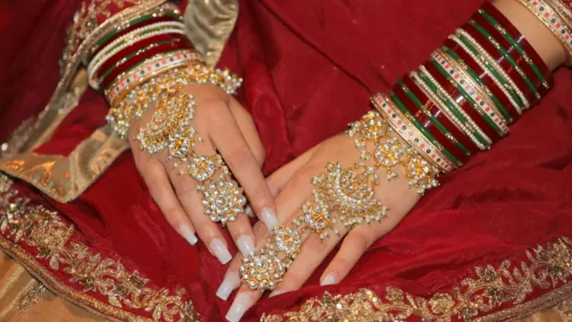 પ્રતીકાત્મક તસવીર